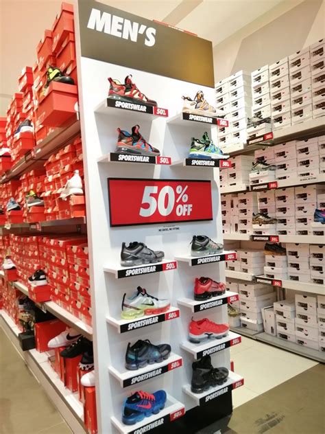 Nike outlet store sales